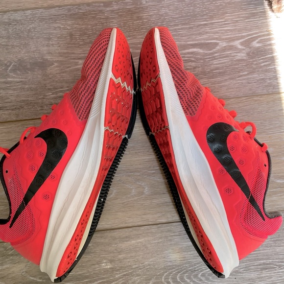 Nike running shoes✨ - Picture 2 of 4